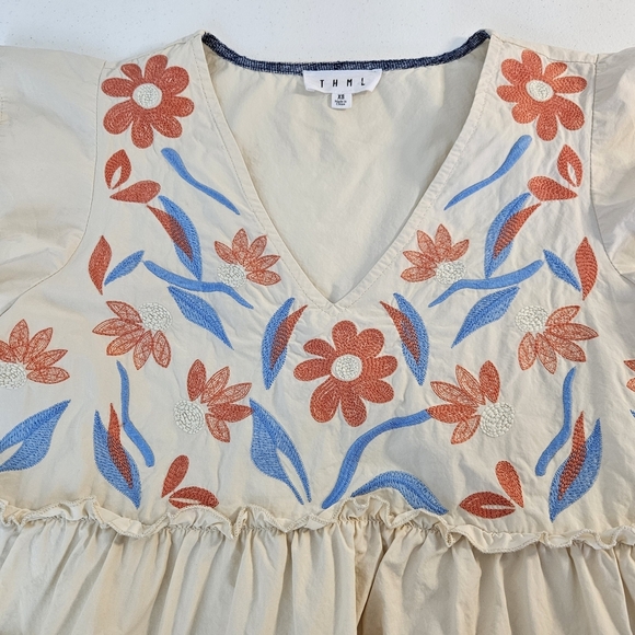 THML Embroidered Floral V-neck Flutter Sleeve Cream Top XS - Picture 6 of 10